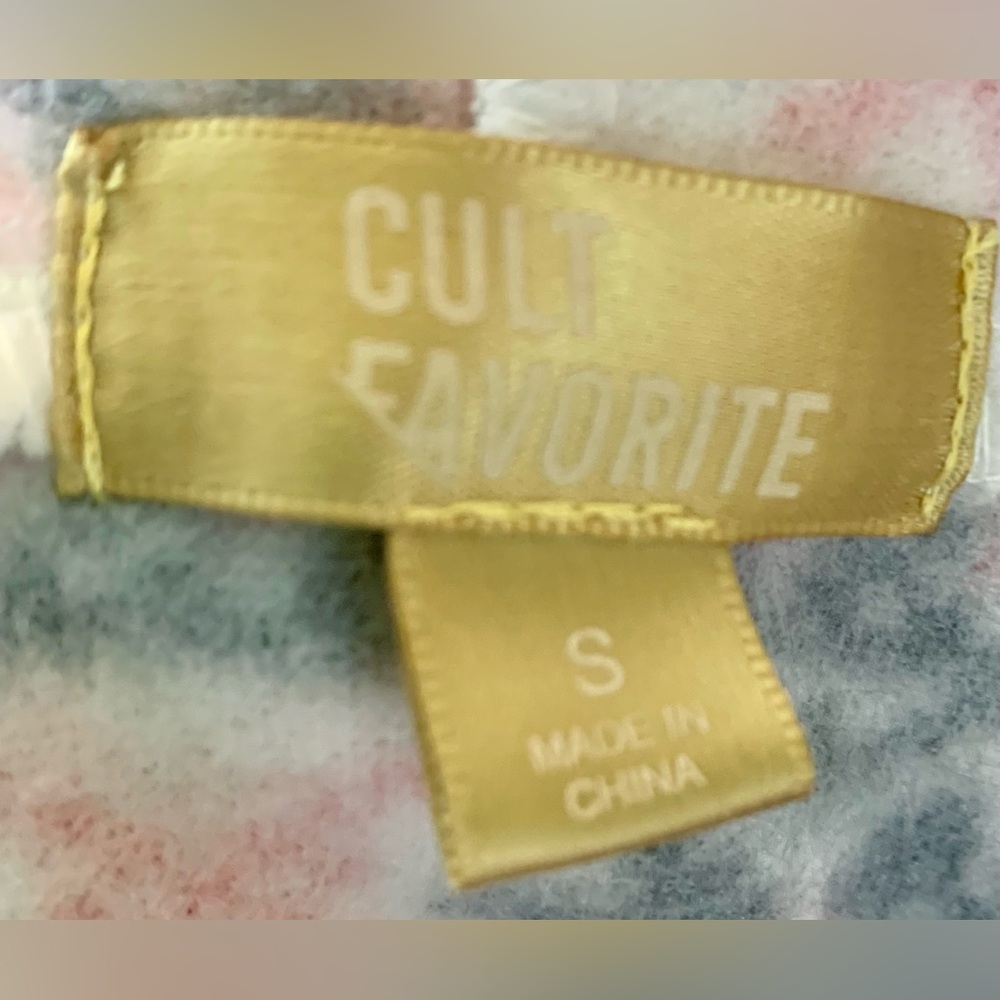 Cult Favorite Winter Hoodie with Matching Face Mask - NWT - Women’s - Picture 11 of 12